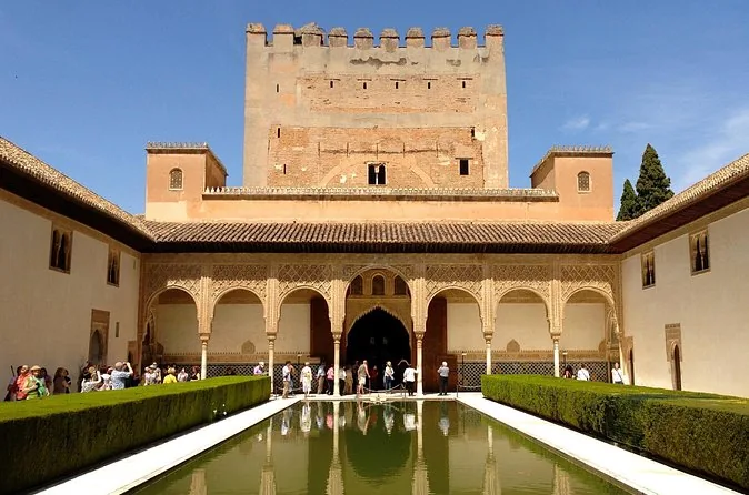 The Court of the Myrtles with its long reflecting pool and the Comares Tower